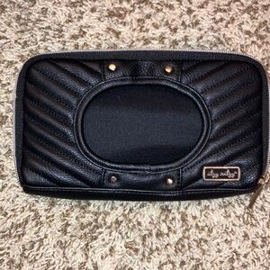 Itzy Ritzy Wipe Holder